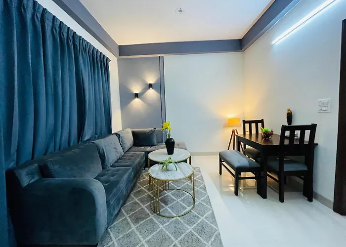Serviced Apartment Near Medanta By Bedchambers