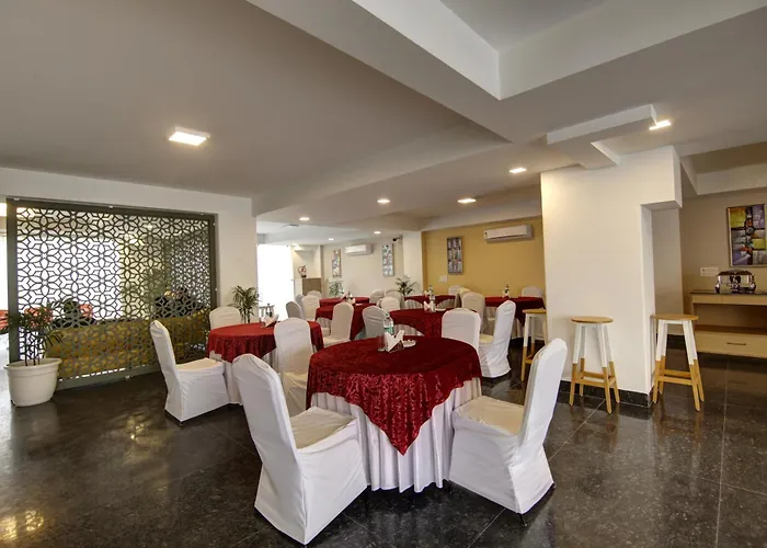 Limewood Stay Silver Studio Near Golf Course Road